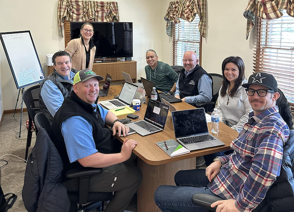 486603689_1074851641330268_57397720533493696_n (1)